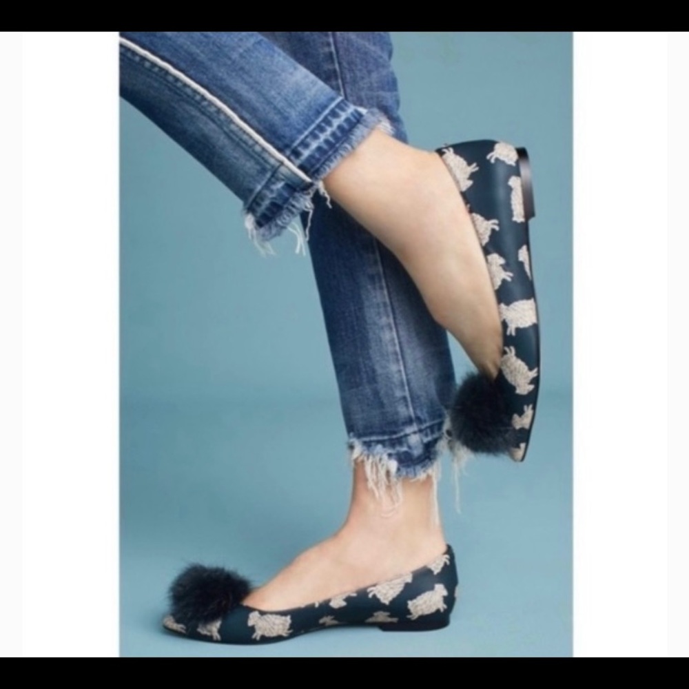 Sam Edelman Sheep Pom Pom Flats - Raddie - Size 7.5 M